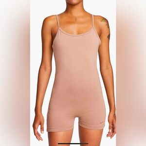 ✨NWT✨ Nike Onepiece Jumpsuit w/ Tape Detail in Beige (XXL -  US 20/22)
